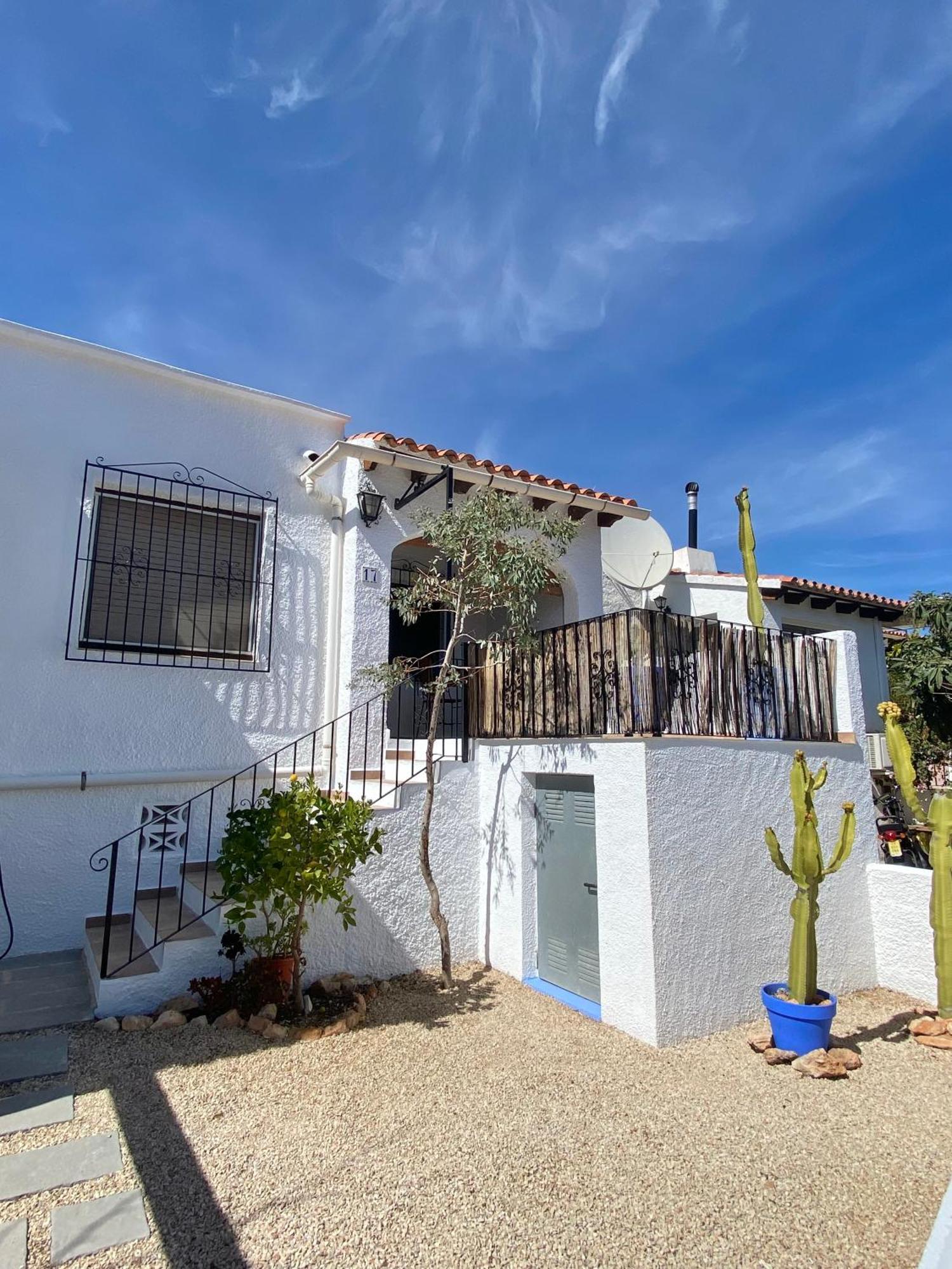 Bungalow Steps From Moraira Teulada Exterior foto